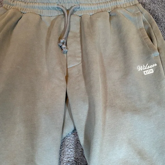 Kith x Wilson Sweatpants - Picture 3 of 9
